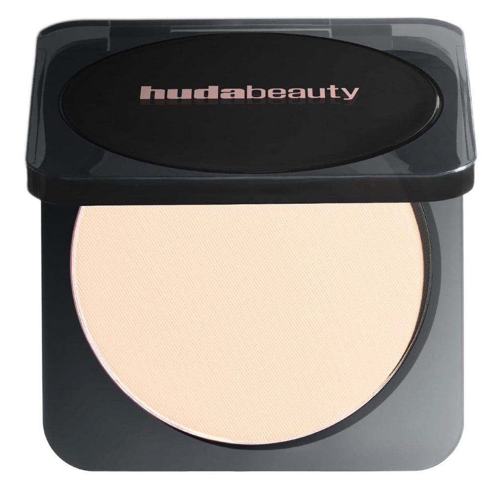 HUDA BEAUTY