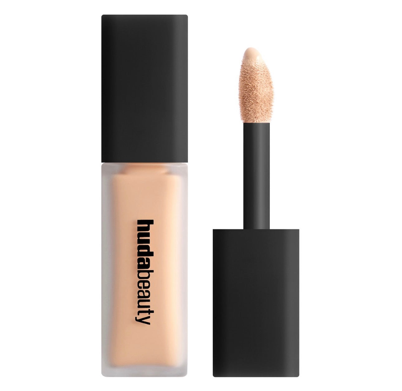 HUDA BEAUTY