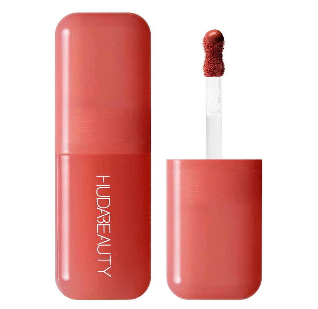 HUDA BEAUTY